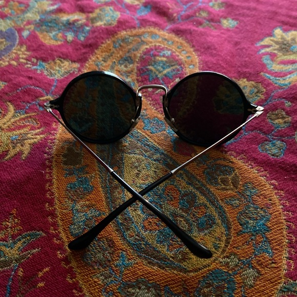 Persol Circular Frame Sunglasses - Picture 5 of 5